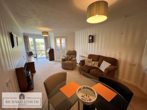 Living/Dining Room- click for photo gallery